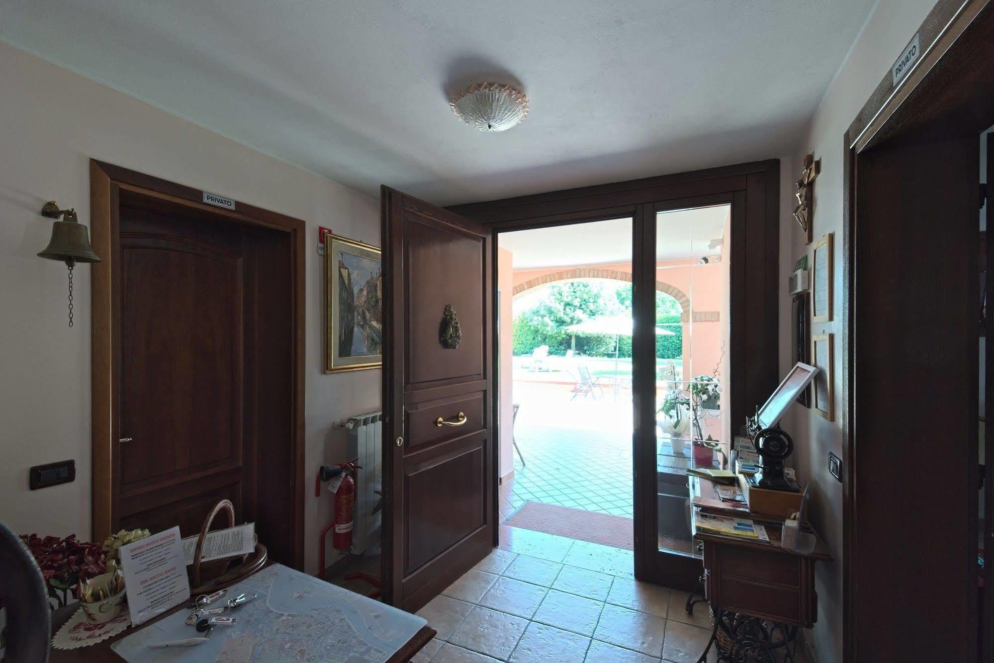 Villa Ai Tigli Venezia Guest House テッセラ エクステリア 写真